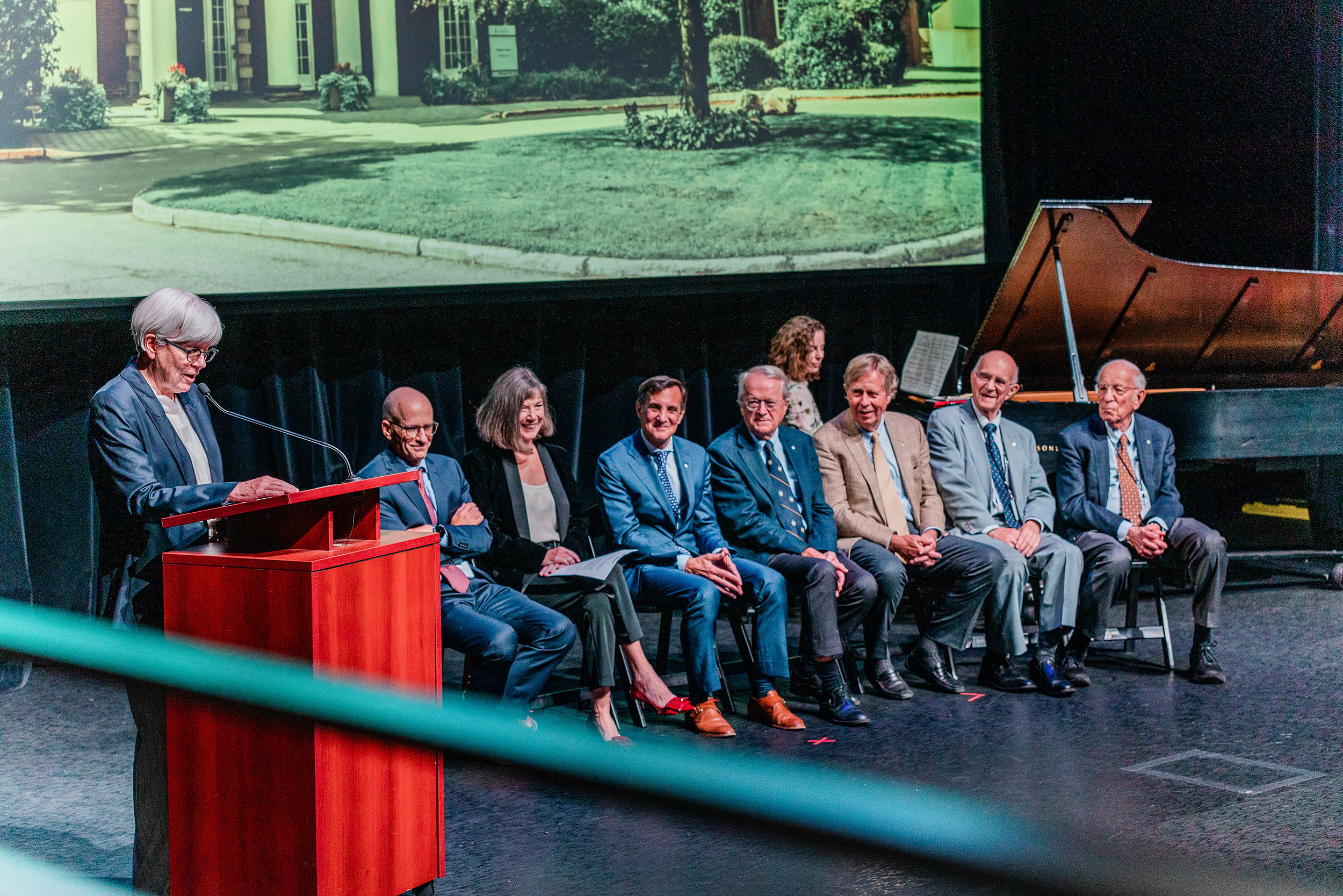 From left to right: Dean Prof. Jutta Brunnée, Dean Emeritus, Prof. Ed Iacobucci, Dean Emerita, Prof. Mayo Moran, Dean Emeritus, Ron Daniels C.M., president of Johns Hopkins University, Dean Emeritus, the Hon. Justice Robert Sharpe O.C., Dean Emeritus and President Emeritus J. Robert S. Prichard, O.C., Dean Emeritus, The Hon. Justice Frank Iacobucci, C.C.. K.C., Dean Emeritus, Martin L. Friedland, (photo by Alice Xue Photography).